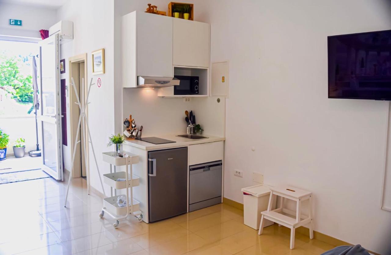 Studio Apartment Stazion With Free Parking Pazin Exterior photo